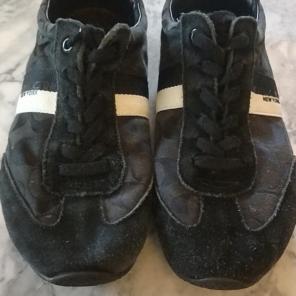 Coach Kortney Sneaker - Picture 2 of 8